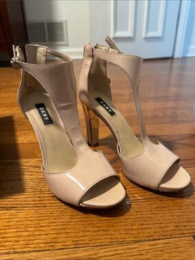 DKNY Heels